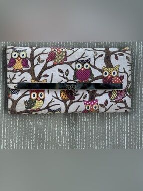 Unbranded Owl Print Foldover Clutch Wallet NWOT 😊😊